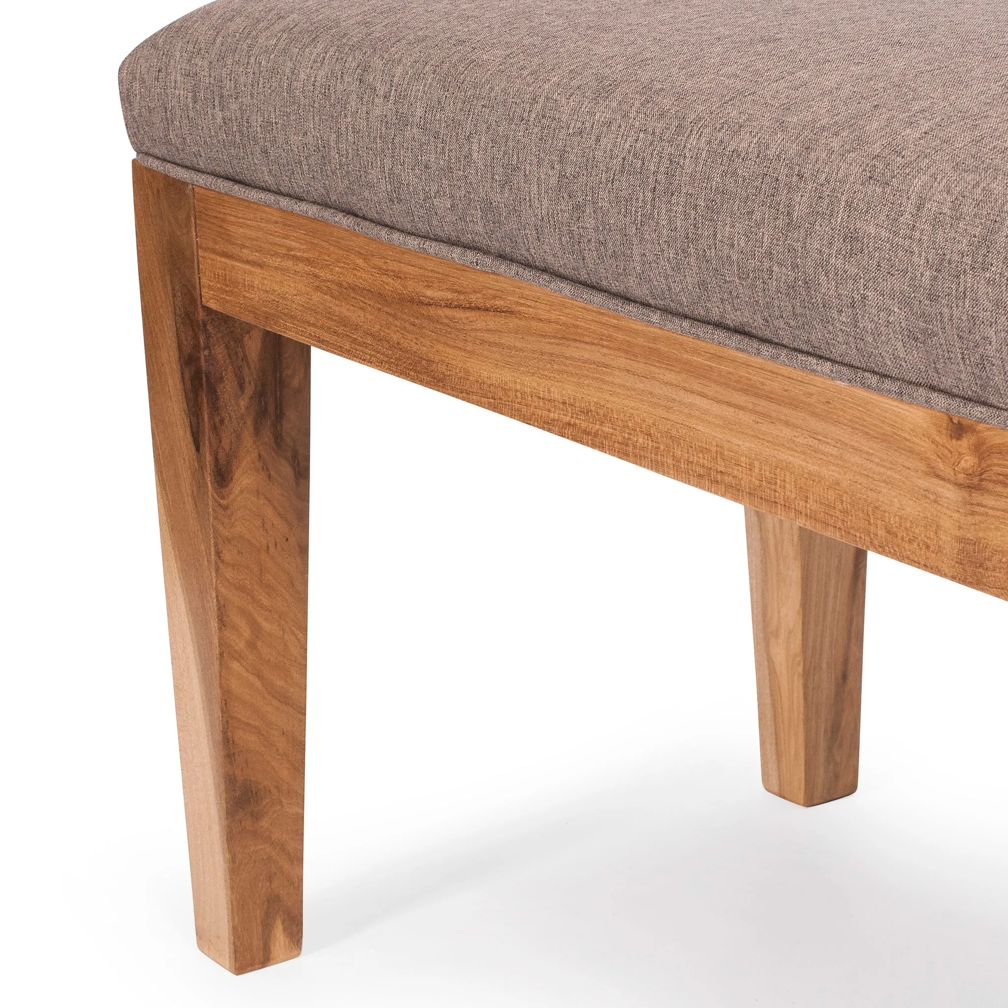 pie de cama petiribi tapizado